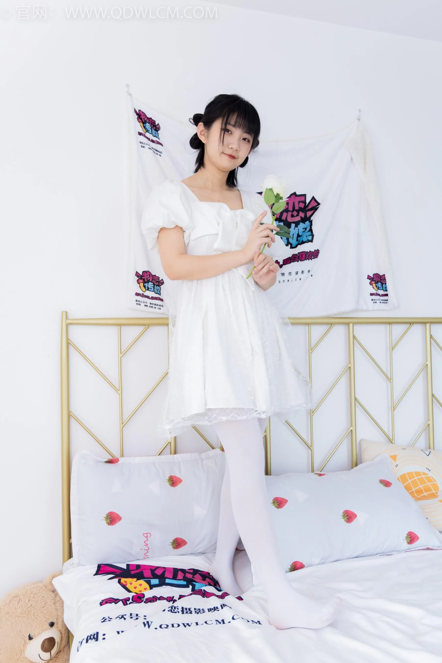 物恋传媒 NO.1581 暗月-纯白茉莉 [151P]插图5